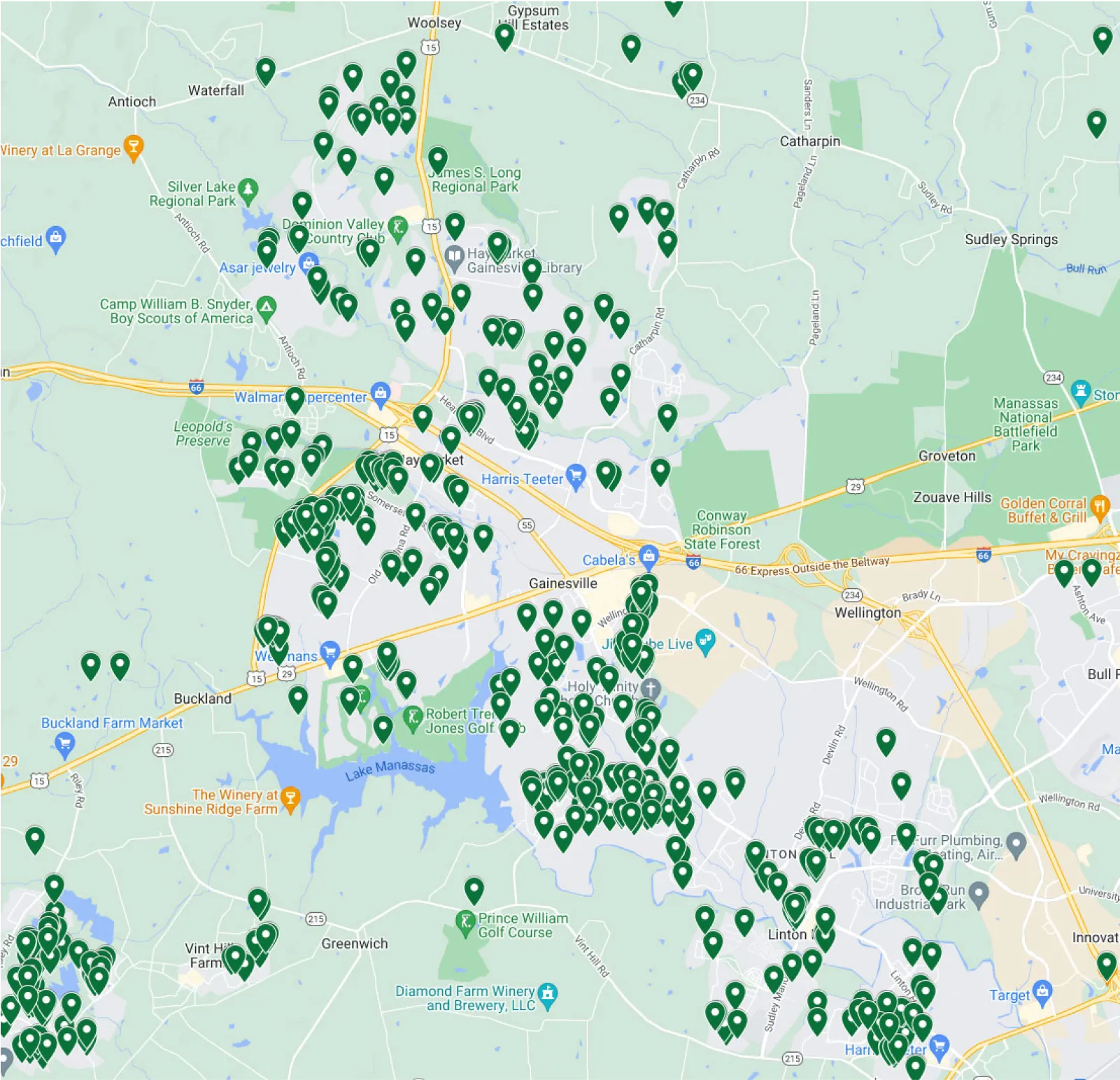 A lawn serviced by Simply Turf in Haymarket, VA